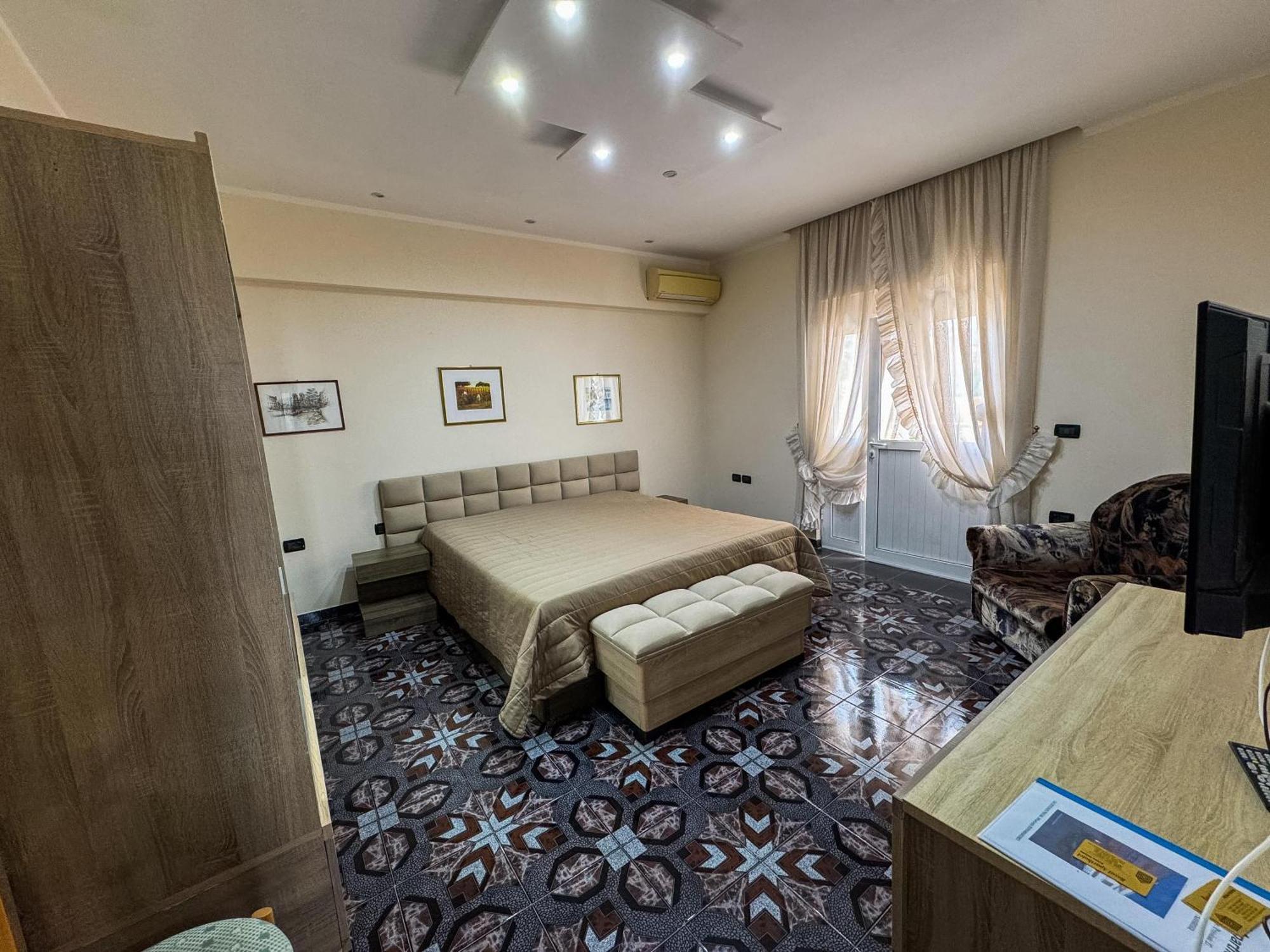Appartement Royal Vlorë